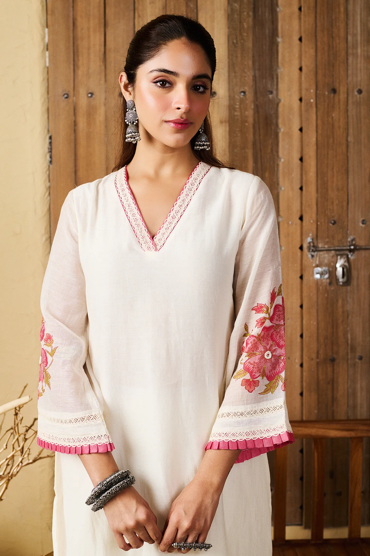 Akshara White Chanderi Set of 3 - Image 4
