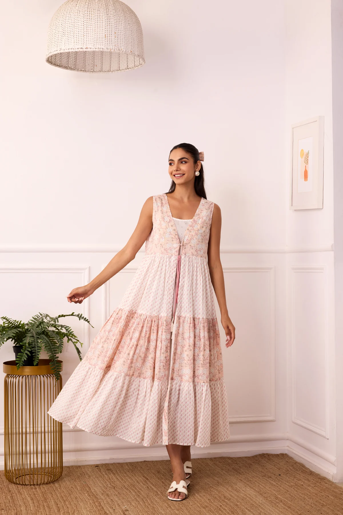Ambarsariya White & Peach Sleeve Less Frill Dress - Image 3