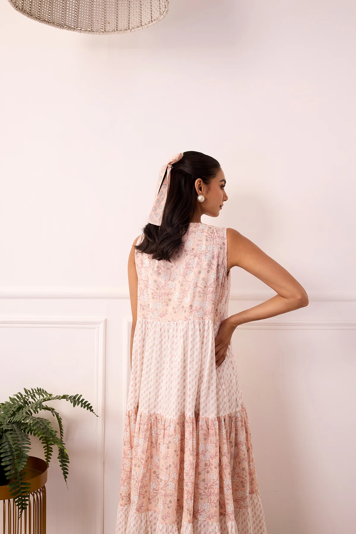 Ambarsariya White & Peach Sleeve Less Frill Dress - Image 6