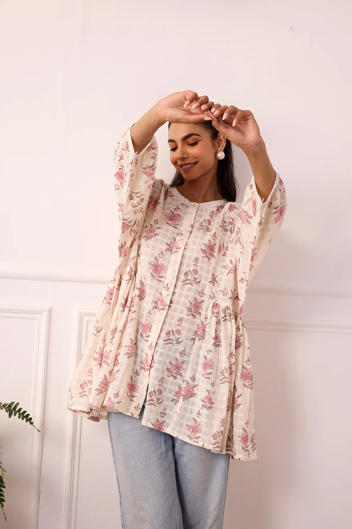 Ambarsariya Off White & Pink Cotton Dobby Top - Image 5