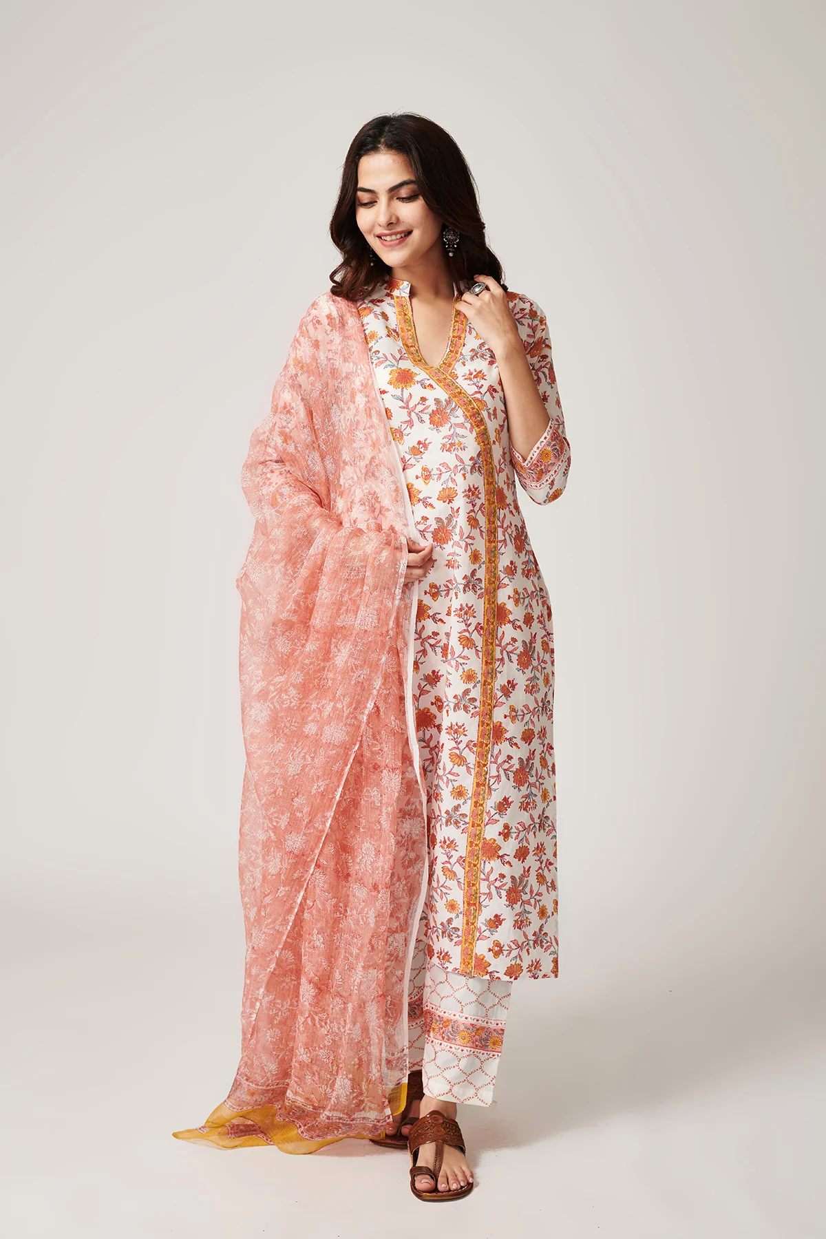 Bahar White Cotton suit set of 3 - Image 3