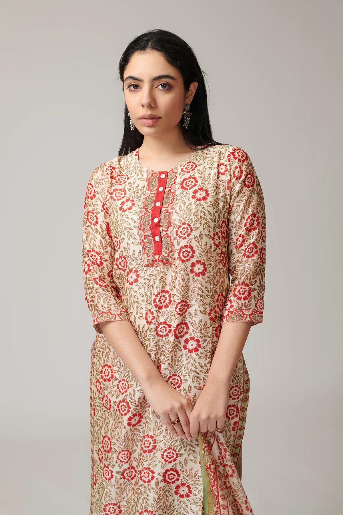 Firdaus Red Chanderi Kurta Set of 3 - Image 5