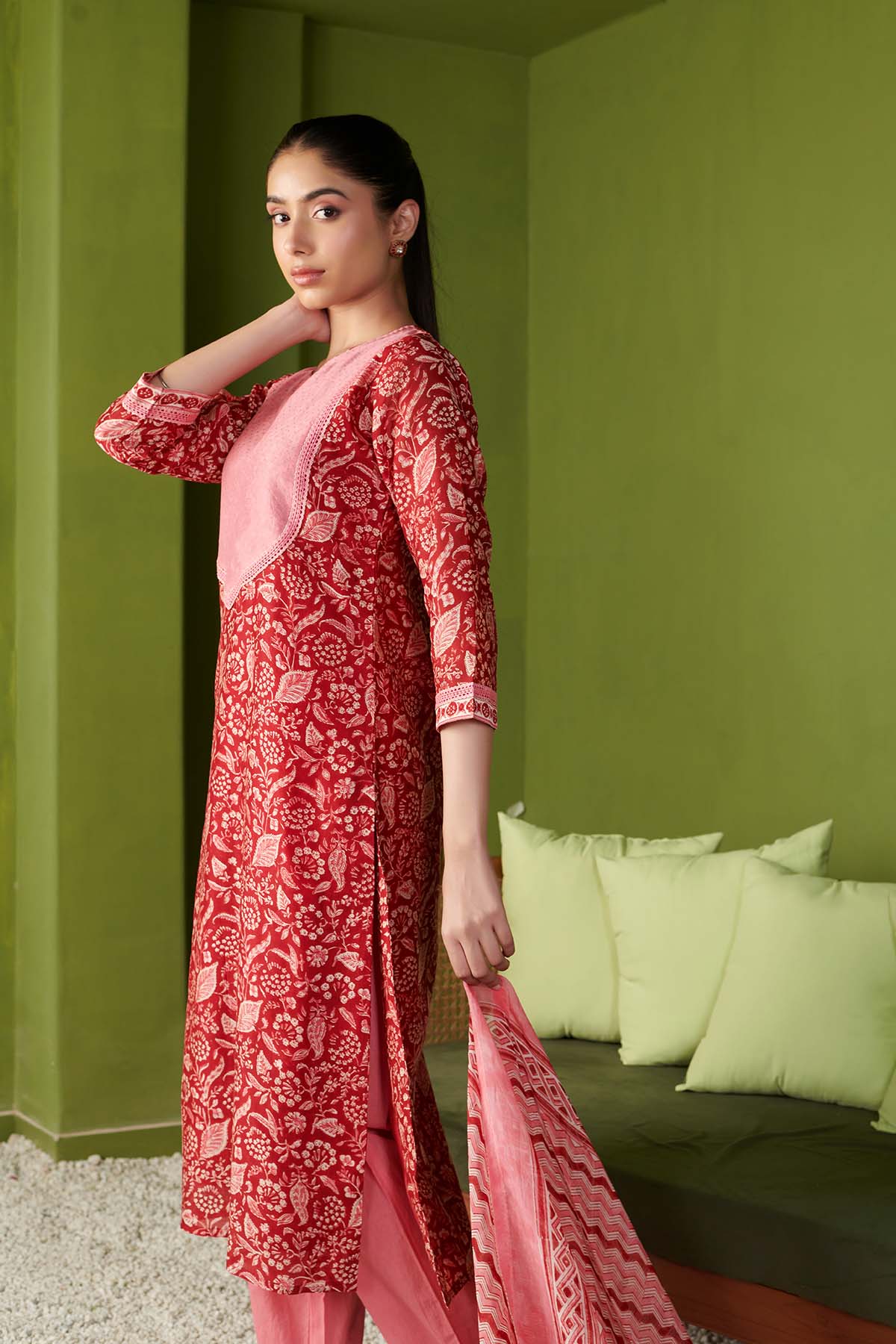 JASHN 2.O RED CHANDERI KURTA SET OF 3 - Image 3