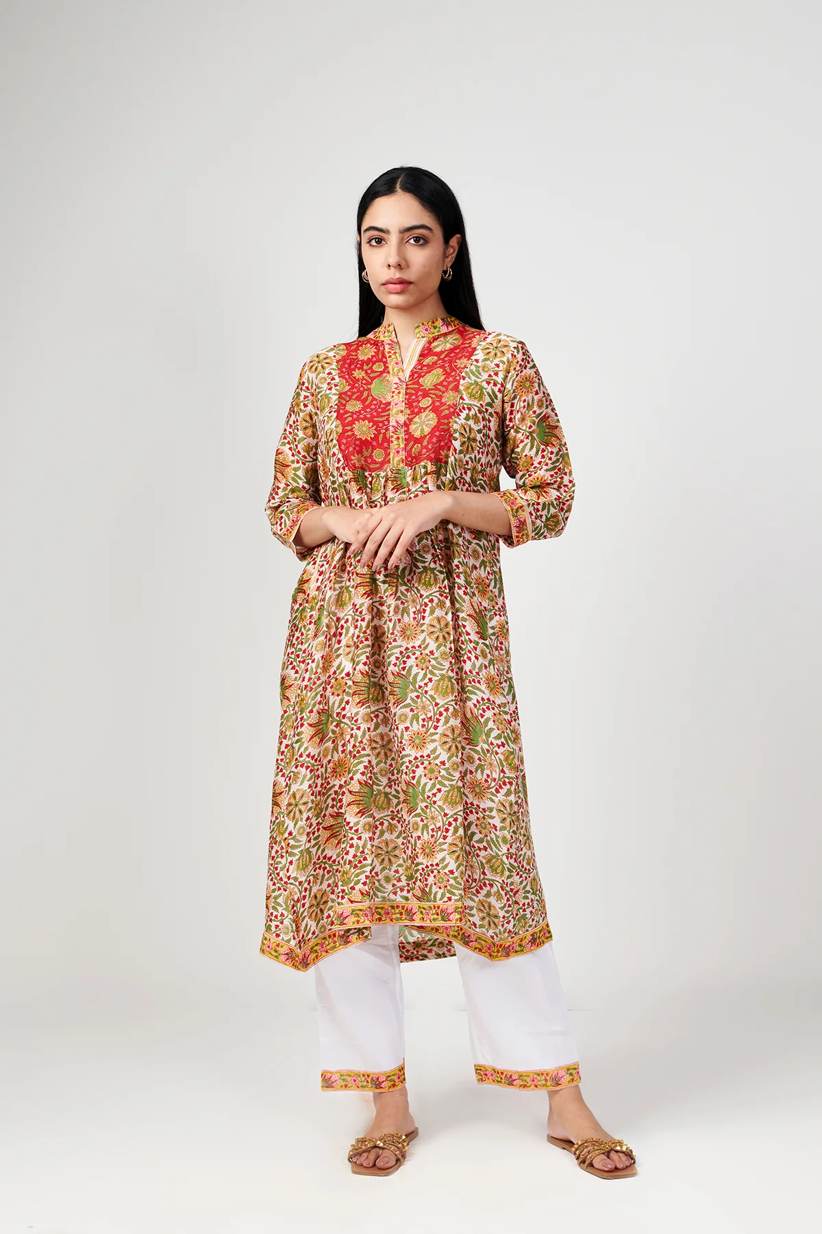 Noor White & Red Cotton Silk Set of 3 - Image 5