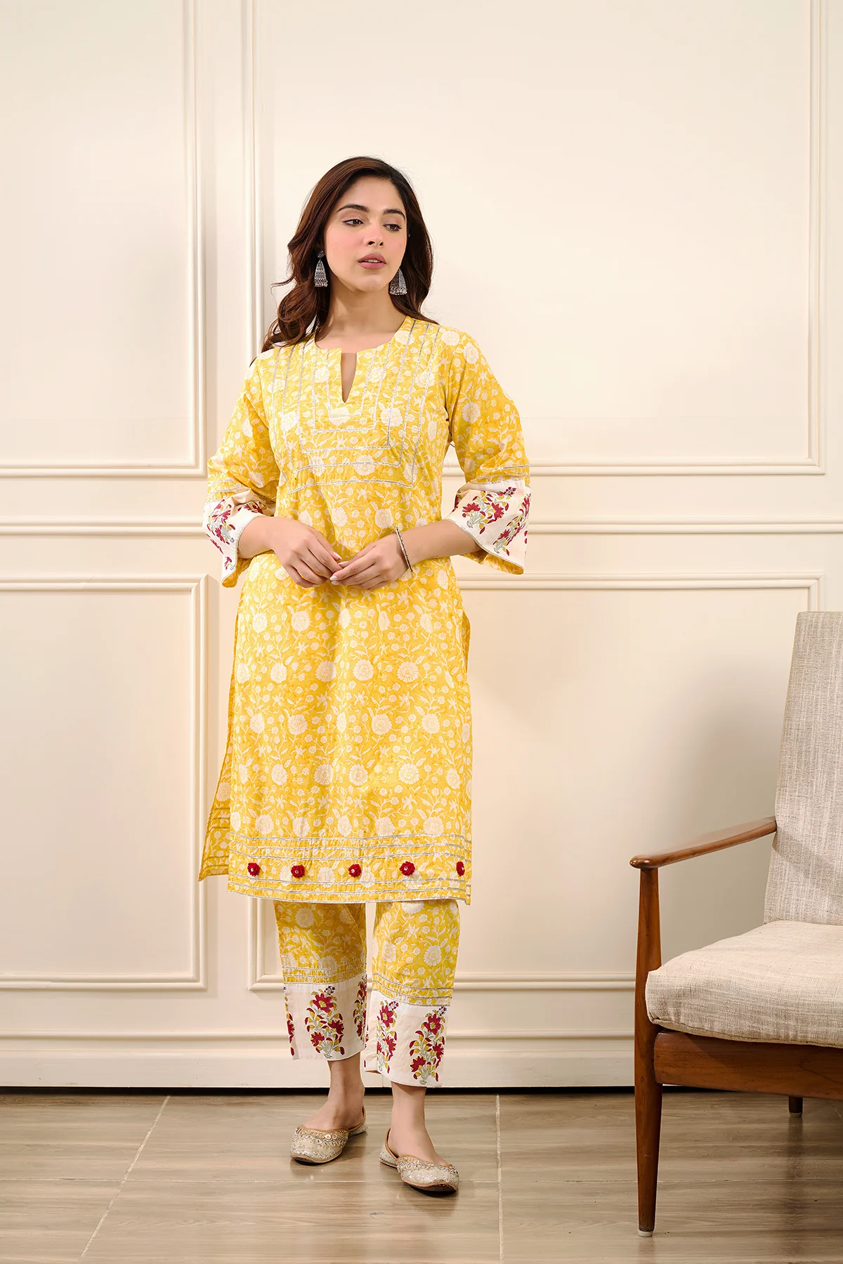Roohi  Yellow Straight Kurta with Pant - Set of 2 - Image 3