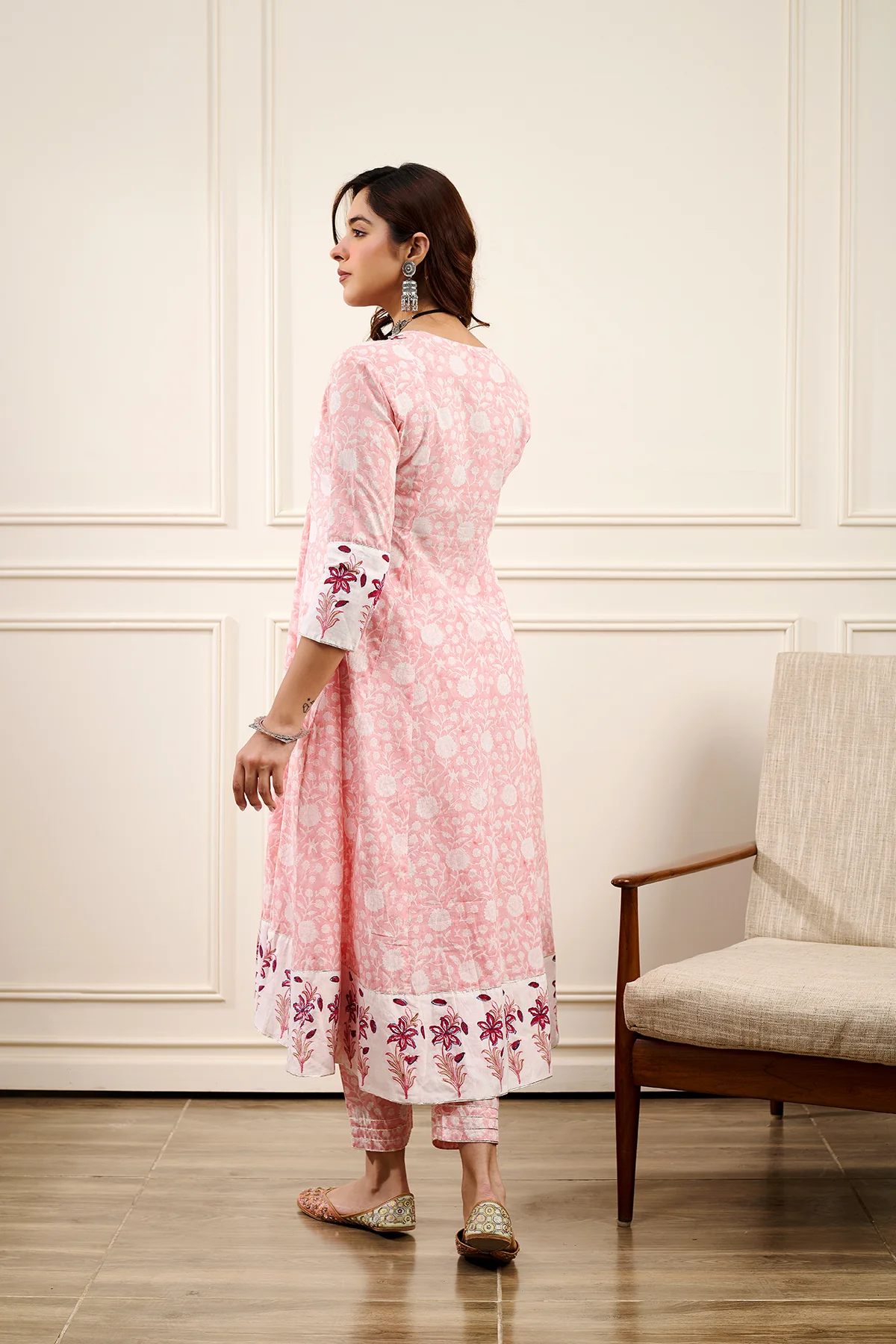 Roohi Peach A-line Kurta with Pant and Dupatta- Set of 3 - Image 3