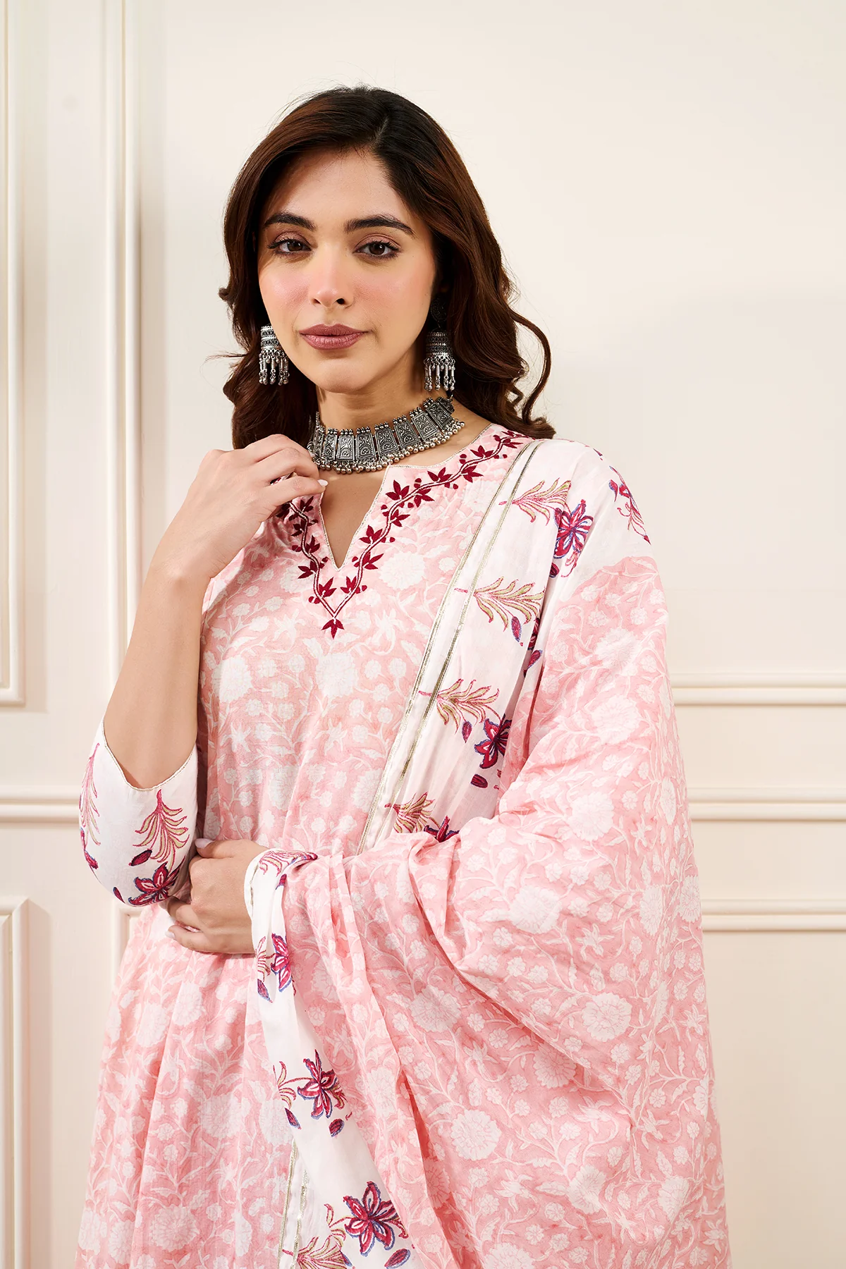 Roohi Peach A-line Kurta with Pant and Dupatta- Set of 3 - Image 4