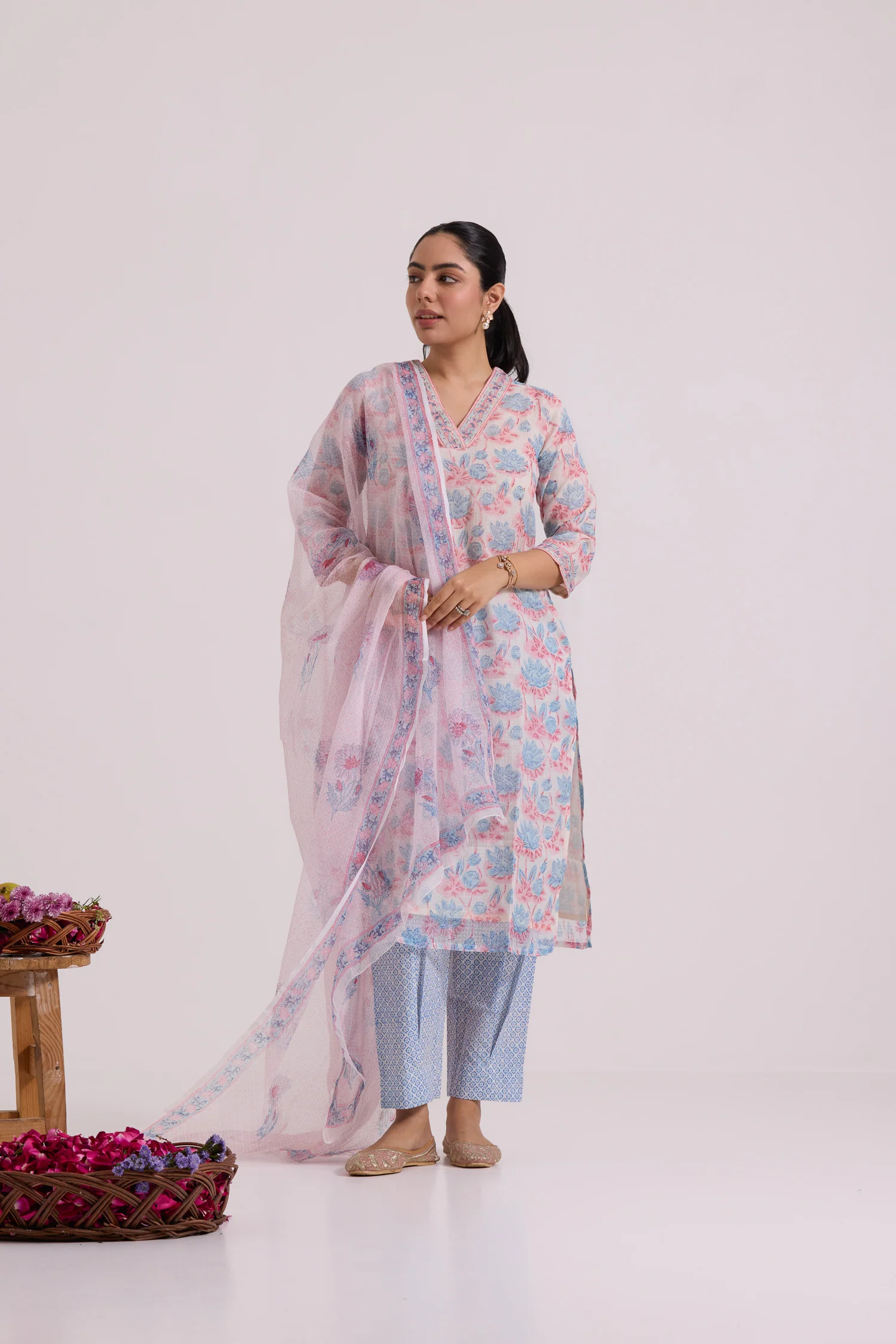 फूलWARI White Lotus Kota Doria Set of 3