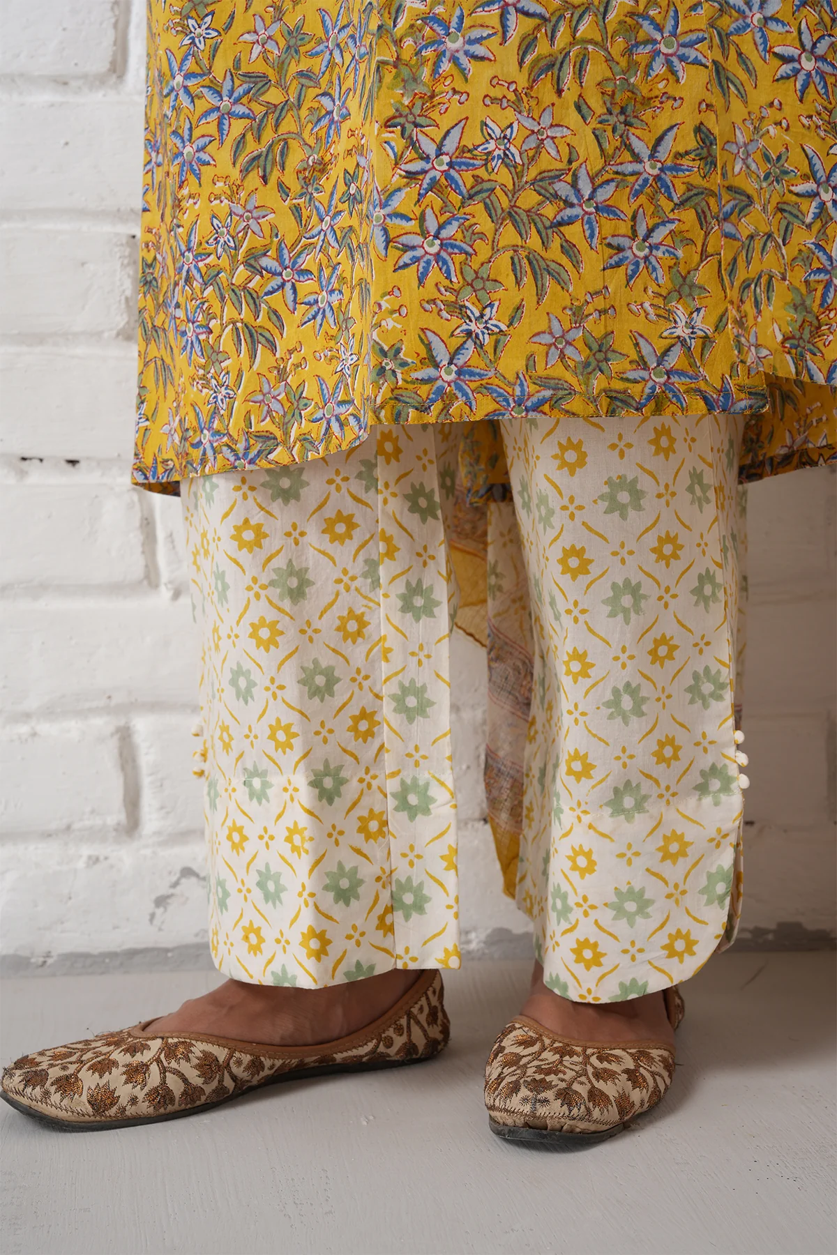 Rangrez Yellow Jaal Cotton Kurta Set of 3 - Image 4