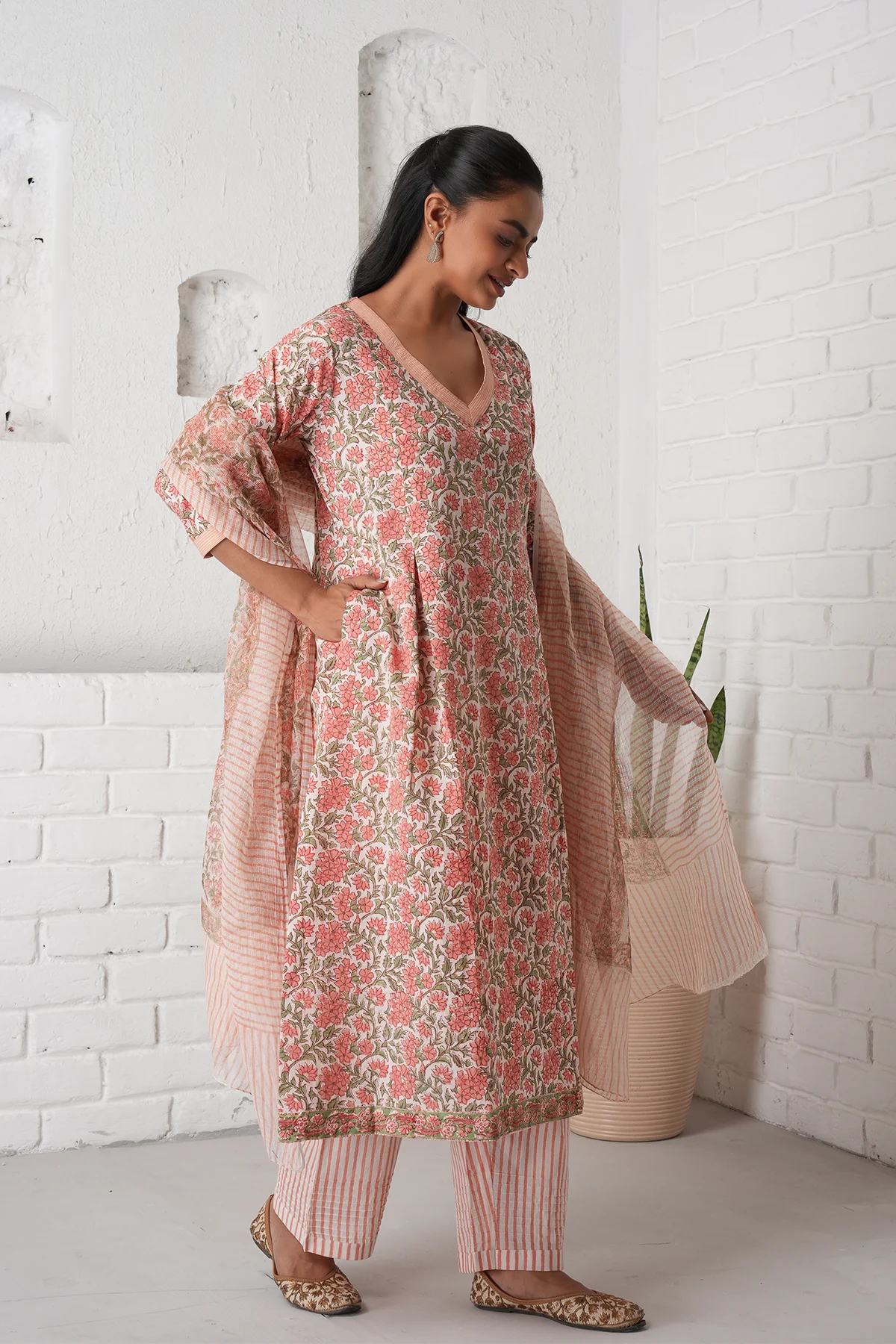 Rangrez Peach A-line Cotton Kurta Set of 3 - Image 2