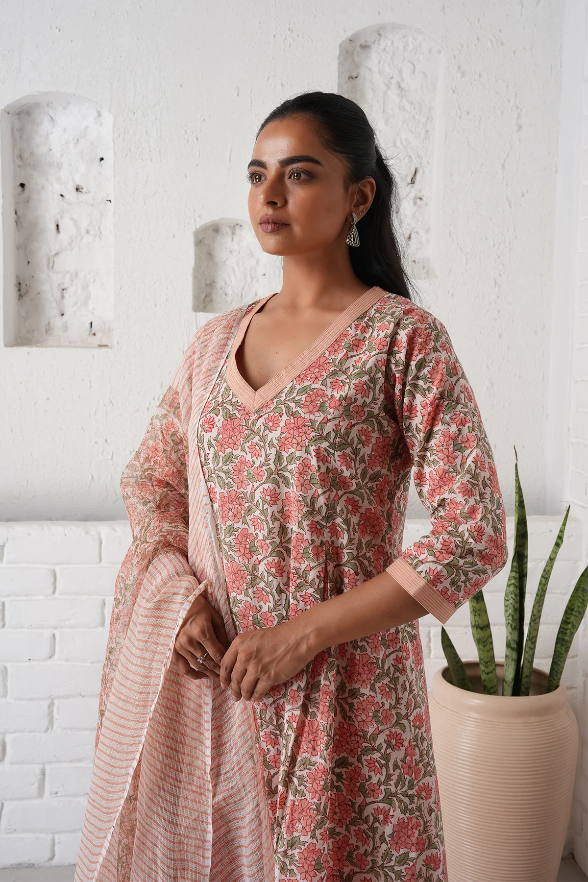Rangrez Peach A-line Cotton Kurta Set of 3 - Image 3
